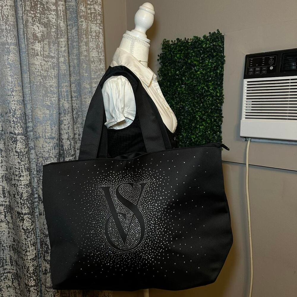 Victoria secret tote bag